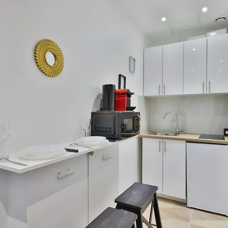 Comfortable Near The Center Of Appartement *